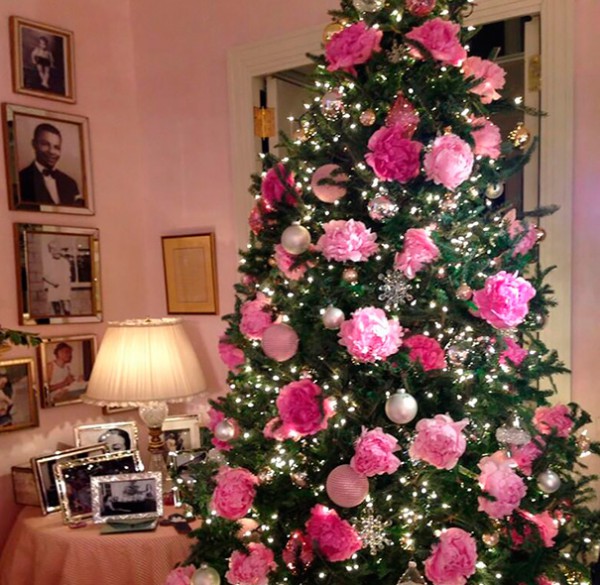 Flowers for decorating the Christmas tree